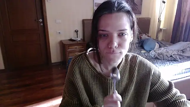 Snapshot of enchanting_chloe chatting on 11-20-25, 08:47 enchanting chloe online show from 11-20-25, 08:47