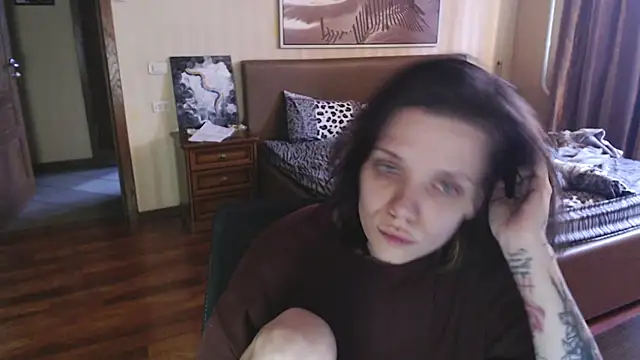 Snapshot of enchanting_chloe chatting on 11-22-25, 11:31 enchanting chloe online show from 11-22-25, 11:31