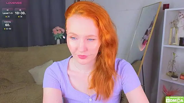 Snapshot of JoyceJones chatting on 09-23-25, 07:06 JoyceJones online show from 09-23-25, 07:06