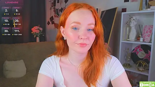 Snapshot of JoyceJones chatting on 11-07-25, 07:03 JoyceJones online show from 11-07-25, 07:03