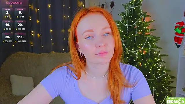 JoyceJones online show from 12-22-25, 09:23