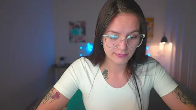 EwelynScott online show from 10-30-25, 11:05