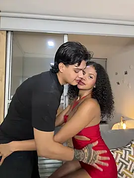 Snapshot of Rose-andres chatting on 03-04-26, 01:33 Rose-andres online show from 03-04-26, 01:33