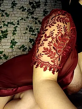 yaraa49 online show from 04-08-26, 05:51