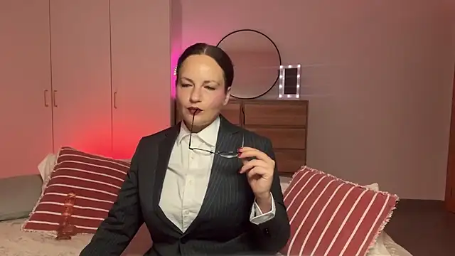 UnderWunder online show from 07-26-26, 01:07