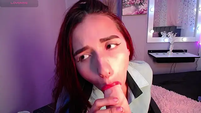 NataliaPrada s online show from 09-17-25, 07:26