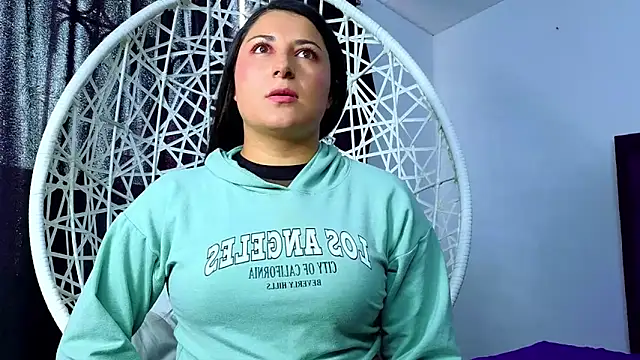 cuteeimy online show from 12-15-25, 07:07