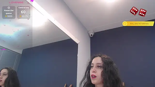 KendraaSimons online show from 12-17-25, 08:04