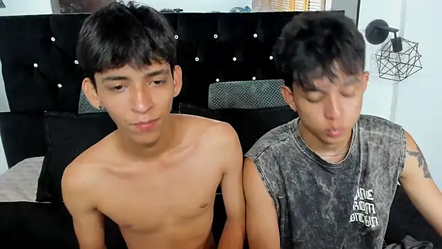 Sebas cat online show from 10-24-25, 03:47