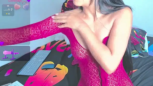 Alice Parkerx online show from 11-28-25, 11:24