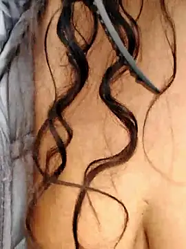 Snapshot of You-sexy-starr chatting on 01-18-26, 05:17 You-sexy-starr online show from 01-18-26, 05:17