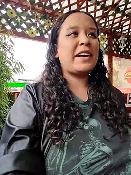 Snapshot of You-sexy-starr chatting on 02-19-26, 07:43 You-sexy-starr online show from 02-19-26, 07:43