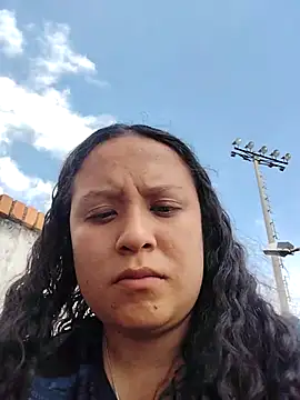 Snapshot of You-sexy-starr chatting on 02-20-26, 03:01 You-sexy-starr online show from 02-20-26, 03:01