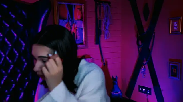 KimClarks  online show from 10-15-25, 10:15