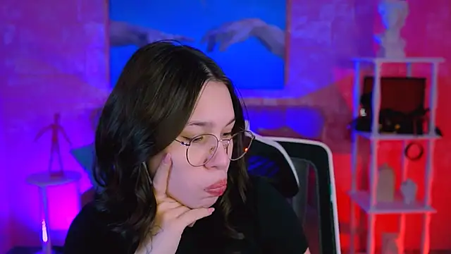 KimClarks  online show from 11-15-25, 10:12