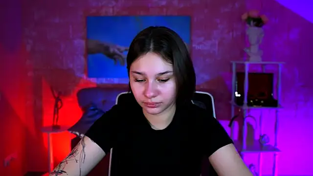 KimClarks  online show from 04-03-26, 05:00