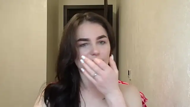 Snapshot of Silviaa_a chatting on 02-18-26, 07:32 Silviaa a online show from 02-18-26, 07:32