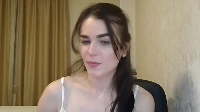 Snapshot of Silviaa_a chatting on 03-10-26, 08:14 Silviaa a online show from 03-10-26, 08:14