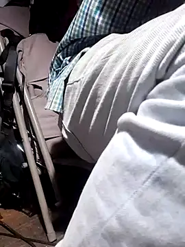 Snapshot of Gabrielamaturedirty chatting on 03-01-25, 01:22 Gabrielamaturedirty online show from 03-01-25, 01:22