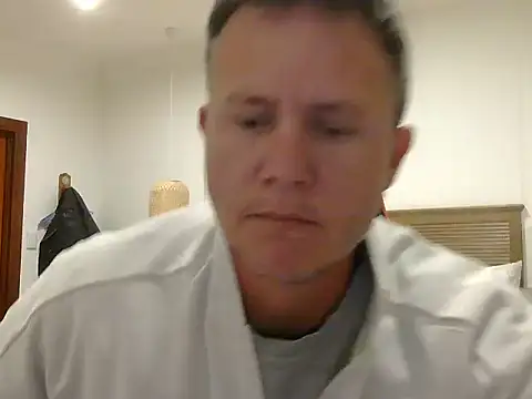 Snapshot of TroyDieselXXX chatting on 05-14-26, 06:47 TroyDieselXXX online show from 05-14-26, 06:47