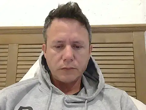 Snapshot of TroyDieselXXX chatting on 06-03-26, 05:32 TroyDieselXXX online show from 06-03-26, 05:32