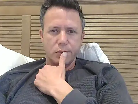 Snapshot of TroyDieselXXX chatting on 06-04-26, 05:57 TroyDieselXXX online show from 06-04-26, 05:57