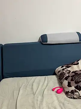 Asia-bb online show from 10-21-25, 03:46