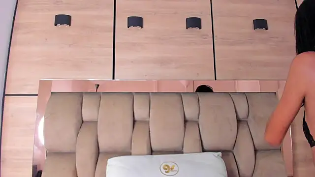 Snapshot of karol_lewiss chatting on 01-06-26, 12:31 karol lewiss online show from 01-06-26, 12:31