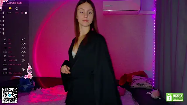 Snapshot of sweet_loopy chatting on 09-28-25, 01:27 sweet loopy online show from 09-28-25, 01:27