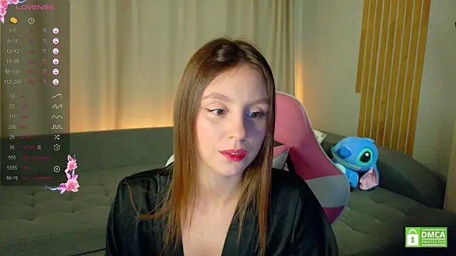 Snapshot of sweet_loopy chatting on 10-18-25, 04:41 sweet loopy online show from 10-18-25, 04:41