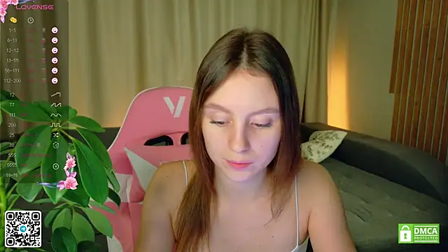 Snapshot of sweet_loopy chatting on 11-09-25, 06:50 sweet loopy online show from 11-09-25, 06:50