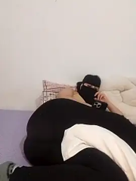 Snapshot of Samaarsexy23 chatting on 01-17-26, 01:27 Samaarsexy23 online show from 01-17-26, 01:27