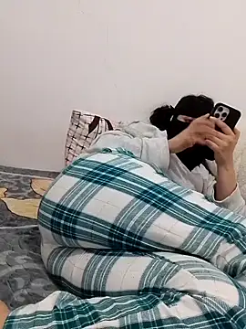 Snapshot of Samaarsexy23 chatting on 02-11-26, 12:32 Samaarsexy23 online show from 02-11-26, 12:32