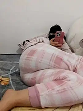 Snapshot of Samaarsexy23 chatting on 02-17-26, 02:35 Samaarsexy23 online show from 02-17-26, 02:35