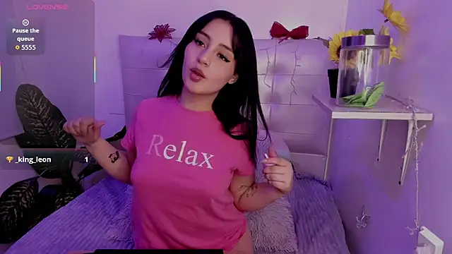 Snapshot of Anna_Blade_ chatting on 02-11-26, 06:02 Anna Blade online show from 02-11-26, 06:02