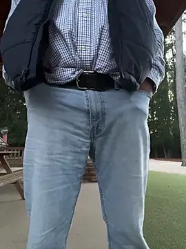 Snapshot of cyclone1212 chatting on 11-14-25, 11:42 cyclone1212 online show from 11-14-25, 11:42