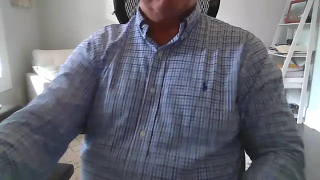 cyclone1212 online show from 04-01-26, 12:39