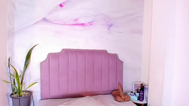 Snapshot of bianca_angel_ chatting on 10-09-25, 08:07 bianca angel online show from 10-09-25, 08:07