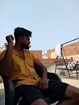 Snapshot of Munny6677 chatting on 10-22-25, 05:52 Munny6677 online show from 10-22-25, 05:52