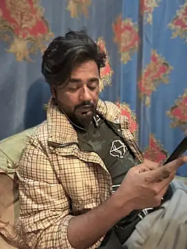 Snapshot of Munny6677 chatting on 11-09-25, 07:12 Munny6677 online show from 11-09-25, 07:12