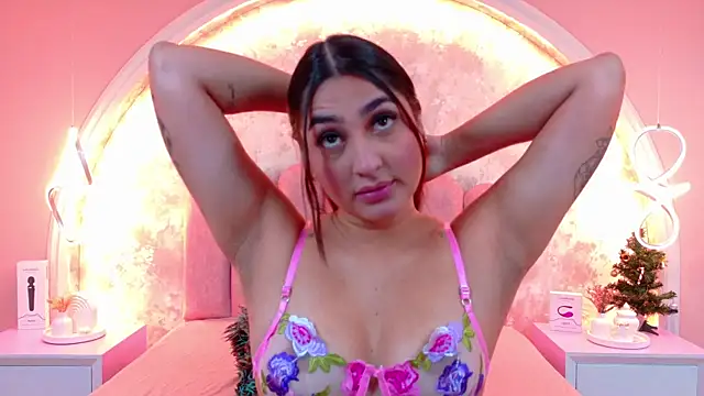 JasmineRhodes online show from 12-18-25, 12:33