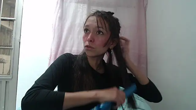 Snapshot of Zafira_Mayeers chatting on 09-25-25, 08:01 Zafira Mayeers online show from 09-25-25, 08:01