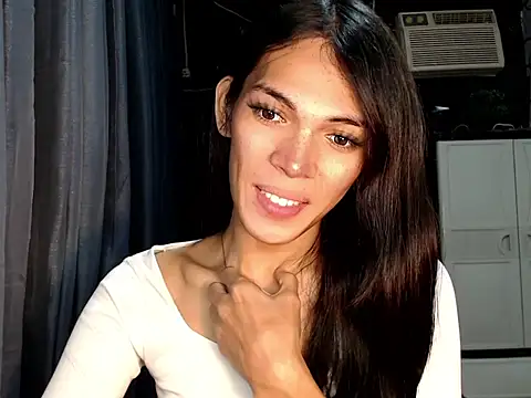 ladyhotcuming online show from 07-26-26, 09:32