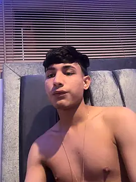 cody fox10 online show from 11-16-25, 06:35