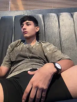 cody fox10 online show from 11-26-25, 08:43