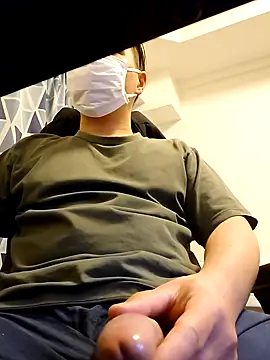 Snapshot of xneko_ chatting on 02-24-26, 10:24 xneko online show from 02-24-26, 10:24