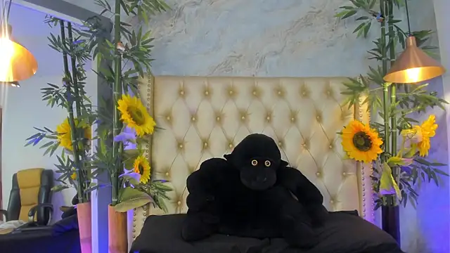 LittleeJaz online show from 02-04-26, 02:28