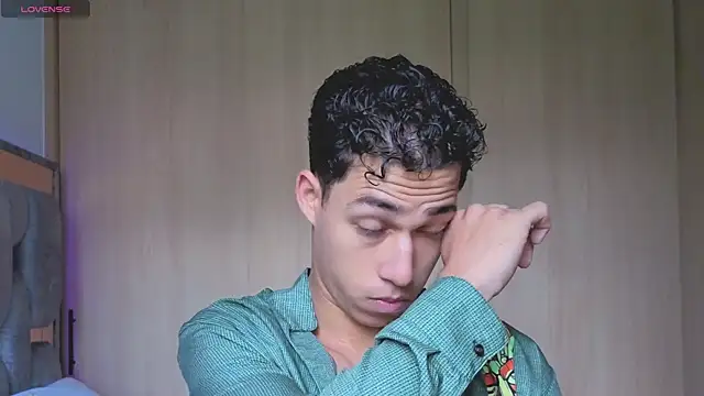 orionblaze69  online show from 11-20-25, 03:56