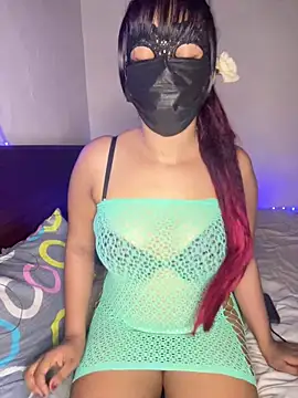 Snapshot of Ariana__Marie chatting on 04-30-26, 02:23 Ariana Marie online show from 04-30-26, 02:23