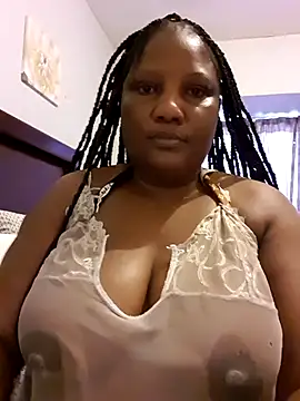 Snapshot of lakkerboobs chatting on 10-30-25, 02:07 lakkerboobs online show from 10-30-25, 02:07